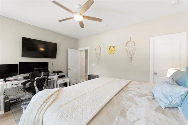 633 W Pope Rd, St Augustine, FL 32080