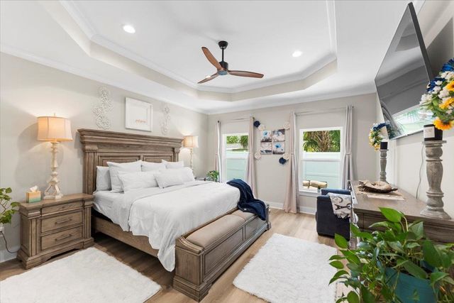 633 W Pope Rd, St Augustine, FL 32080