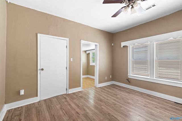 509 12th Avenue NW, Decatur, AL 35601