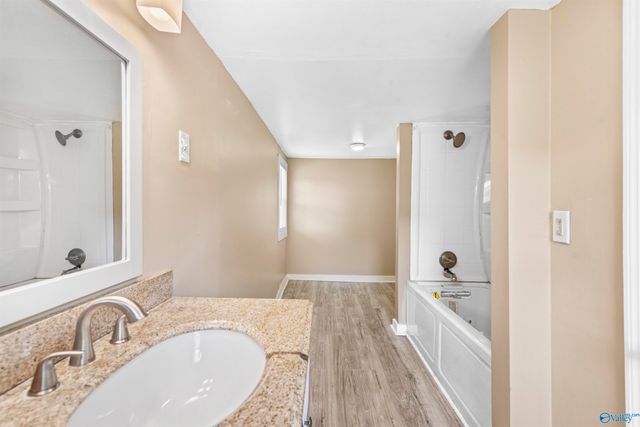 509 12th Avenue NW, Decatur, AL 35601