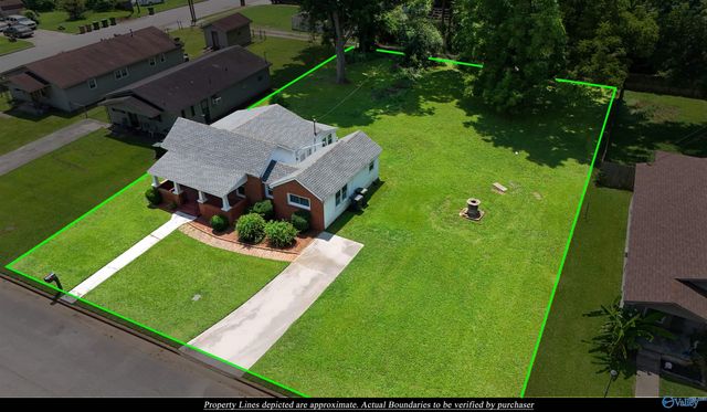 509 12th Avenue NW, Decatur, AL 35601