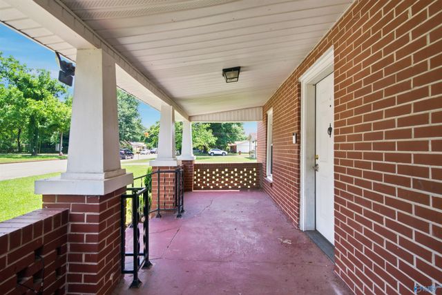 509 12th Avenue NW, Decatur, AL 35601