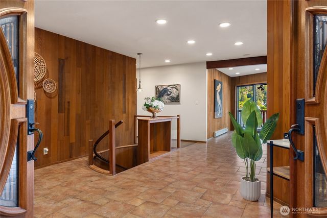 1678 NE Jacobson Road, Poulsbo, WA 98370