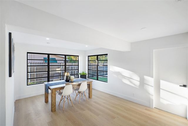 3613 SW 1st St, Fort Lauderdale, FL 33312