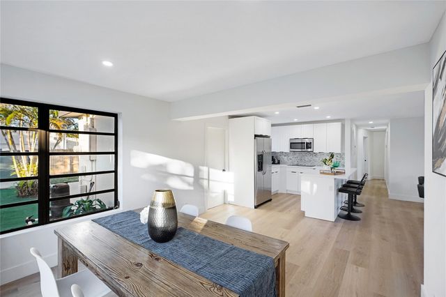 3613 SW 1st St, Fort Lauderdale, FL 33312