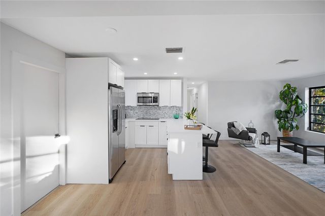 3613 SW 1st St, Fort Lauderdale, FL 33312