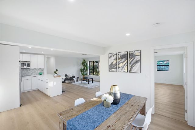 3613 SW 1st St, Fort Lauderdale, FL 33312