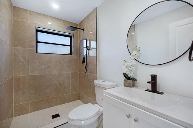 3613 SW 1st St, Fort Lauderdale, FL 33312