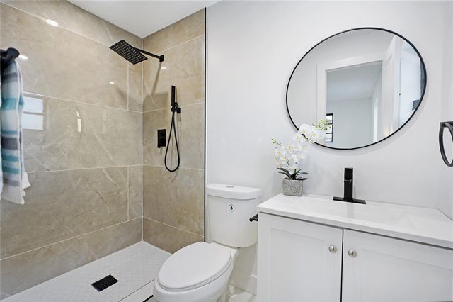 3613 SW 1st St, Fort Lauderdale, FL 33312