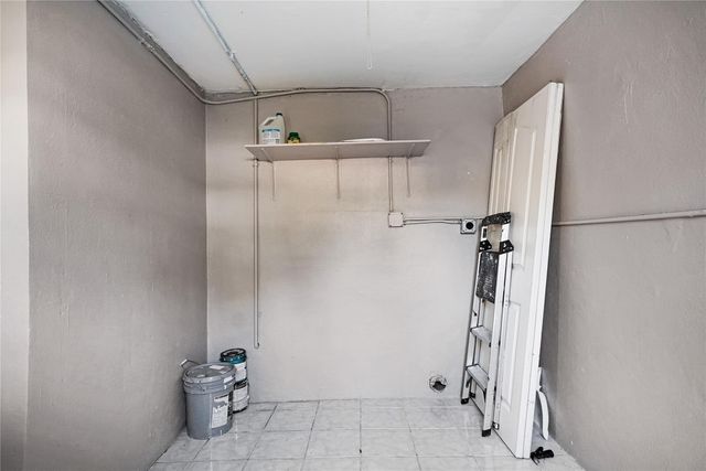 3613 SW 1st St, Fort Lauderdale, FL 33312