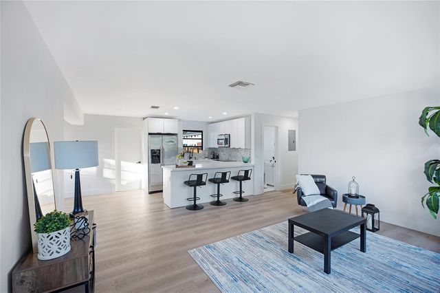 3613 SW 1st St, Fort Lauderdale, FL 33312