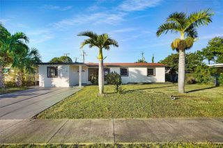 3613 SW 1st St, Fort Lauderdale, FL 33312