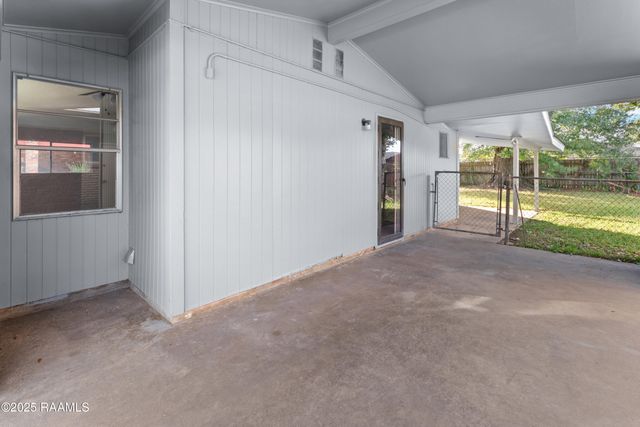 144 S Orleans Drive, Lafayette, LA 70501