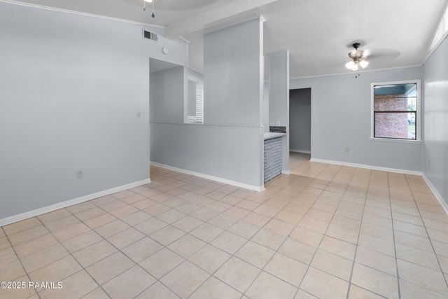 144 S Orleans Drive, Lafayette, LA 70501