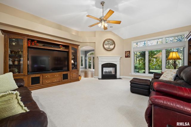 5401 W STONEBRIDGE Court, Peoria, IL 61615