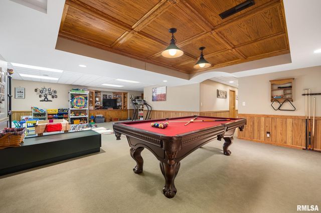 5401 W STONEBRIDGE Court, Peoria, IL 61615