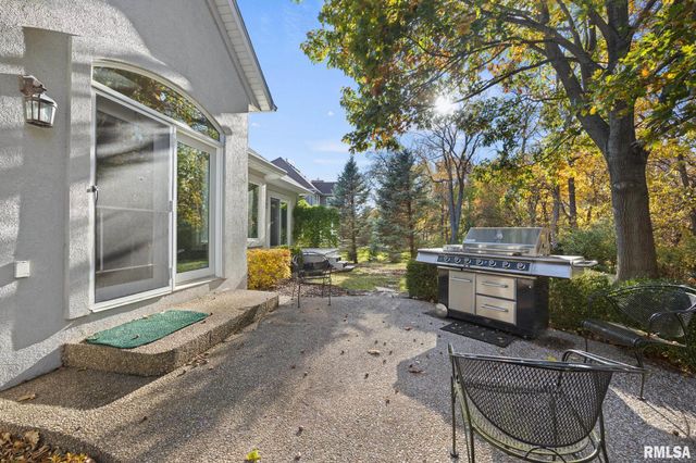 5401 W STONEBRIDGE Court, Peoria, IL 61615