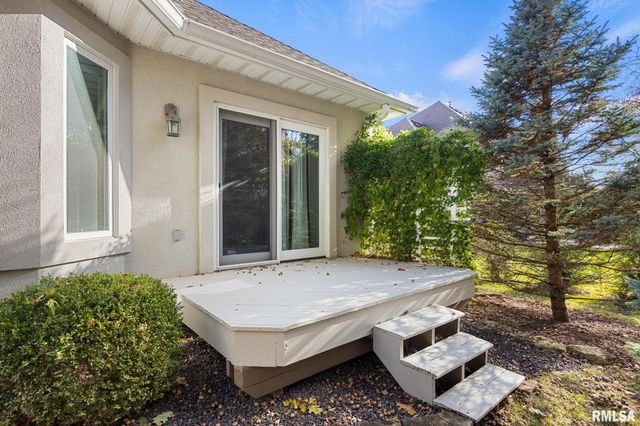 5401 W STONEBRIDGE Court, Peoria, IL 61615