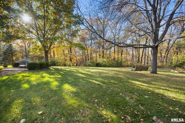 5401 W STONEBRIDGE Court, Peoria, IL 61615