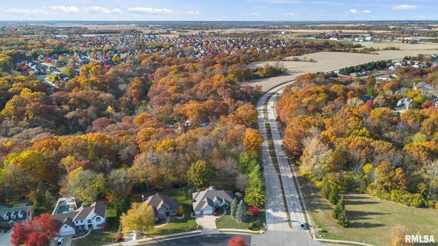 5401 W STONEBRIDGE Court, Peoria, IL 61615