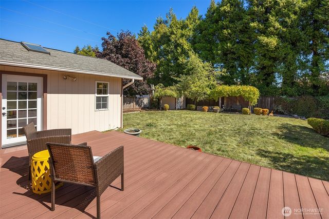 1833 N Defiance Street, Tacoma, WA 98406