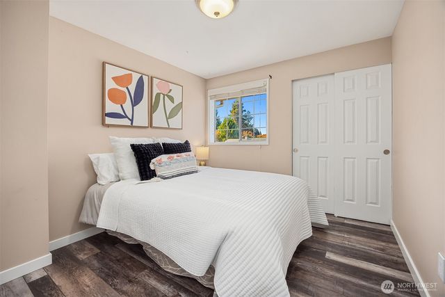 1833 N Defiance Street, Tacoma, WA 98406