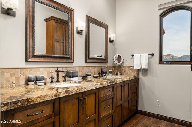 11759 E DIAMOND CHOLLA Drive, Scottsdale, AZ 85255