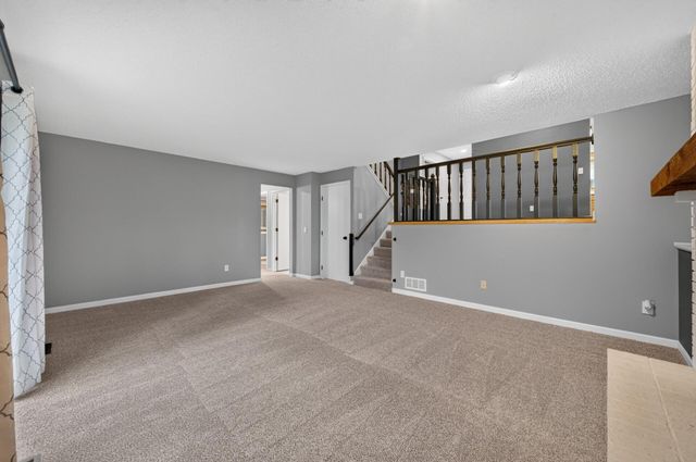 4867 Richard Lane, Eagan, MN 55122