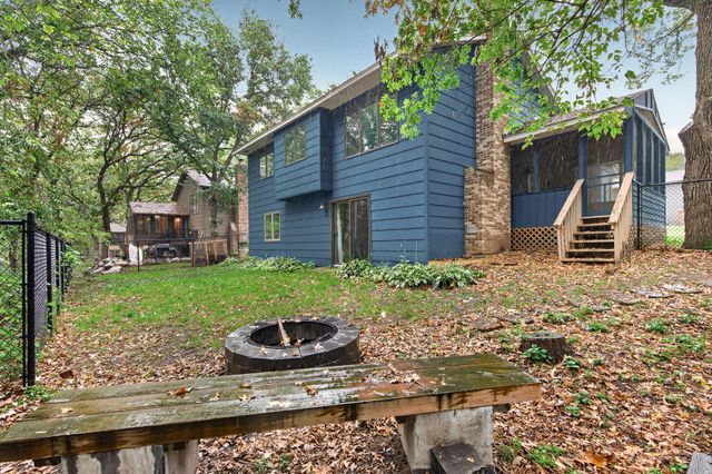 4867 Richard Lane, Eagan, MN 55122