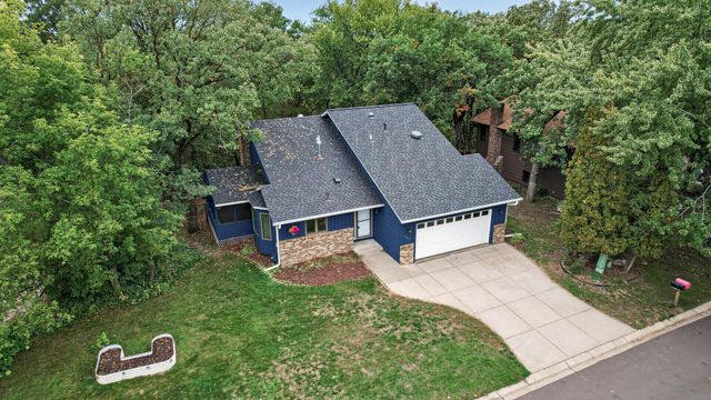 4867 Richard Lane, Eagan, MN 55122