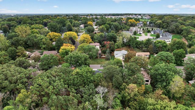 4867 Richard Lane, Eagan, MN 55122
