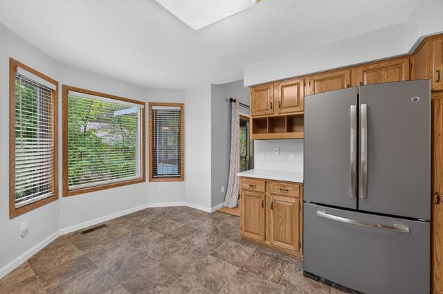 4867 Richard Lane, Eagan, MN 55122