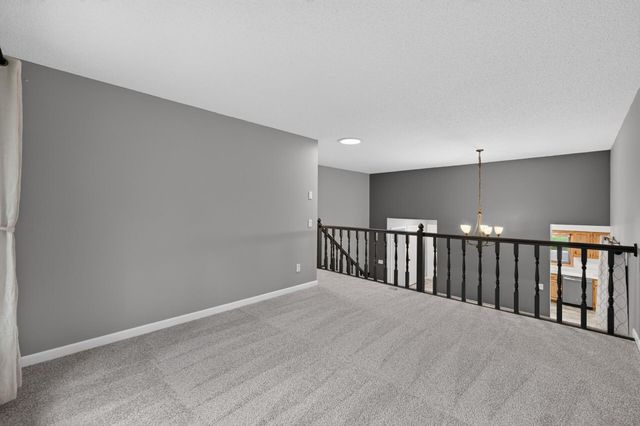 4867 Richard Lane, Eagan, MN 55122