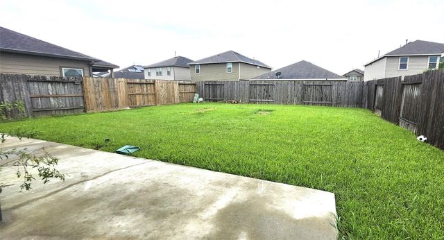 1932 Acaciawood Way, Houston, TX 77051