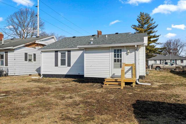 1617 W 16th Street, Muncie, IN 47302