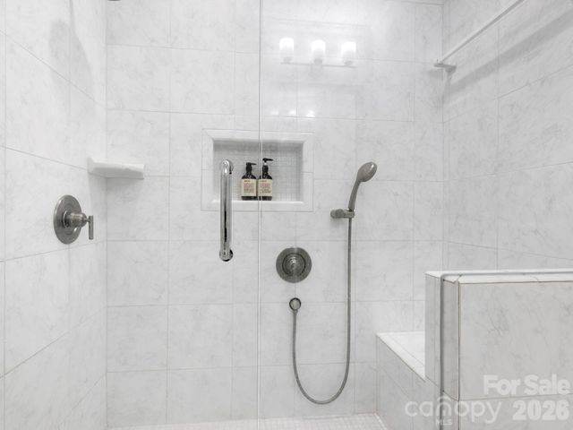 225 Altondale Avenue, Charlotte, NC 28207