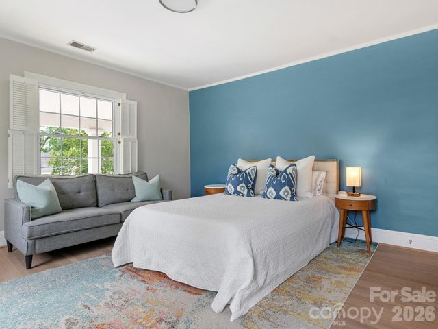 225 Altondale Avenue, Charlotte, NC 28207