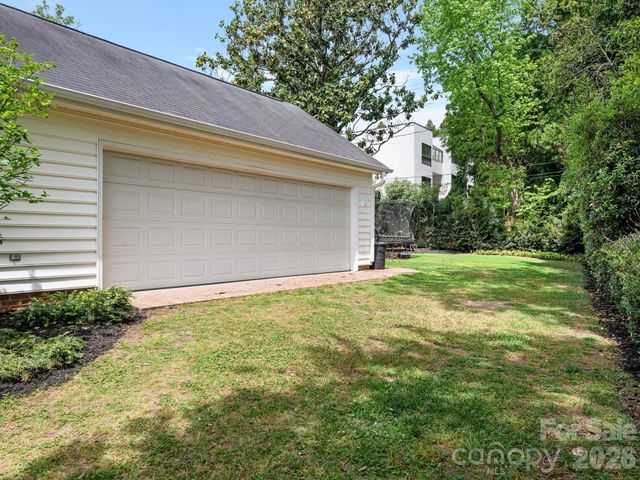 225 Altondale Avenue, Charlotte, NC 28207