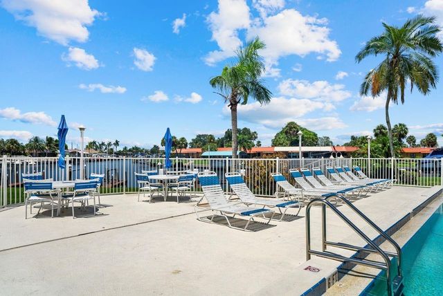 9604 CORTEZ ROAD W 233, Bradenton, FL 34210