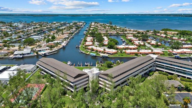 9604 CORTEZ ROAD W 233, Bradenton, FL 34210