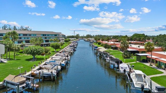9604 CORTEZ ROAD W 233, Bradenton, FL 34210