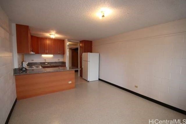 1419 Ernest Street 202, Honolulu, HI 96822