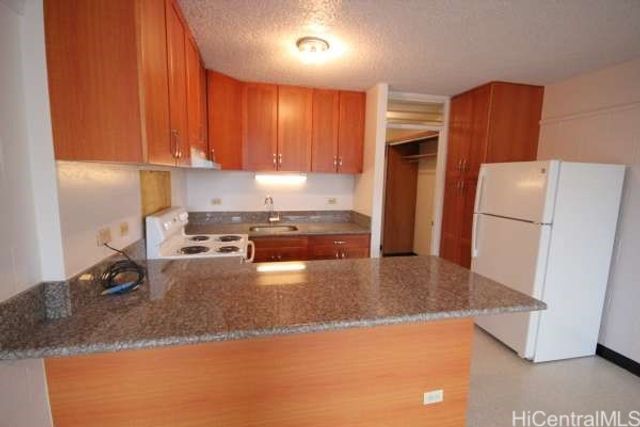 1419 Ernest Street 202, Honolulu, HI 96822