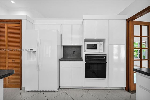 13562 SW 109th Pl, Miami, FL 33176