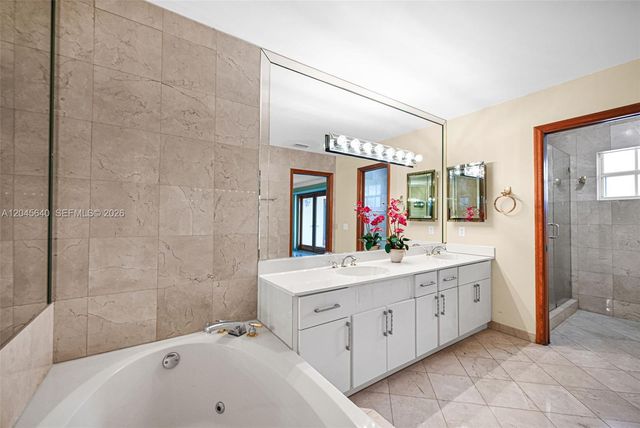 13562 SW 109th Pl, Miami, FL 33176