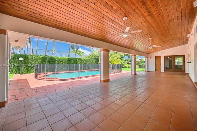 13562 SW 109th Pl, Miami, FL 33176