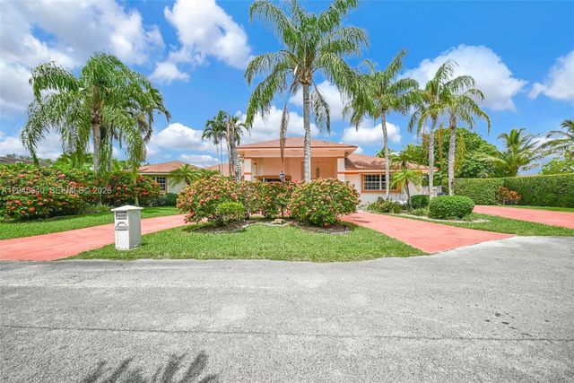 13562 SW 109th Pl, Miami, FL 33176