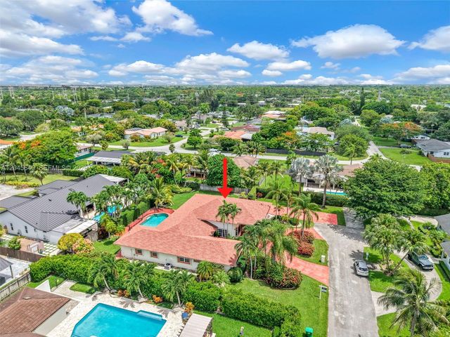 13562 SW 109th Pl, Miami, FL 33176