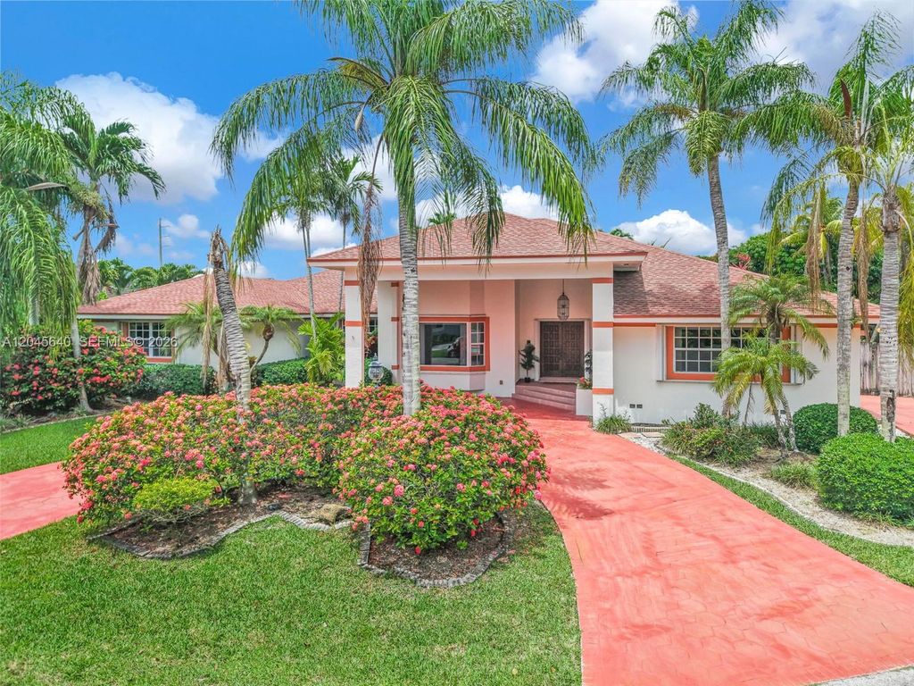 13562 SW 109th Pl, Miami, FL 33176
