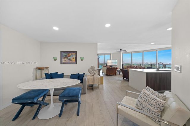 488 NE 18th St 2112, Miami, FL 33132